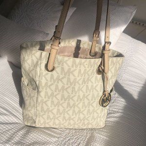 Michael Kors Signature Tote Bag